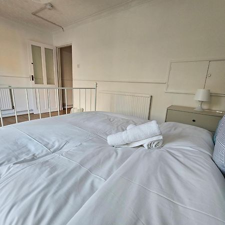 Towerhill Rooms Лондон Екстер'єр фото