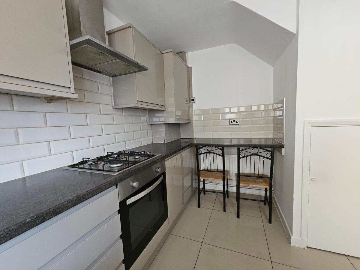 Towerhill Rooms Лондон Екстер'єр фото