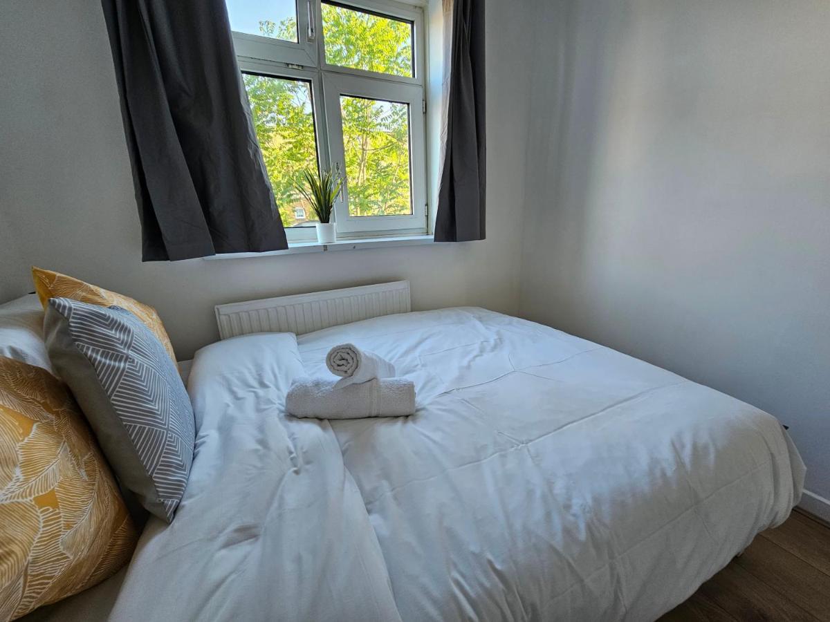 Towerhill Rooms Лондон Екстер'єр фото