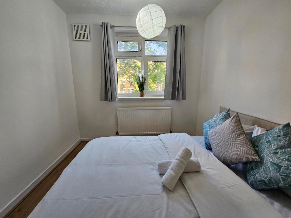 Towerhill Rooms Лондон Екстер'єр фото