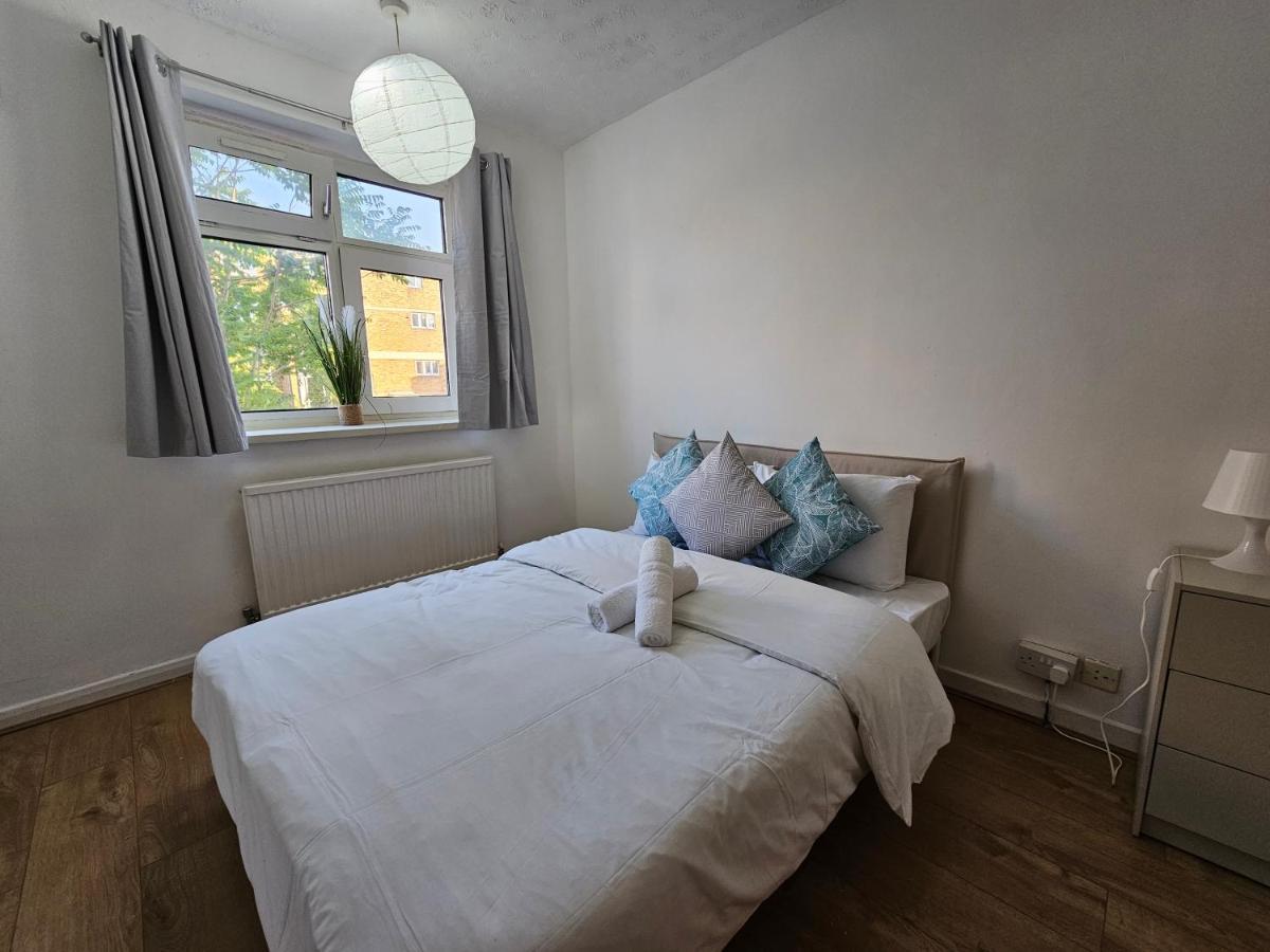 Towerhill Rooms Лондон Екстер'єр фото