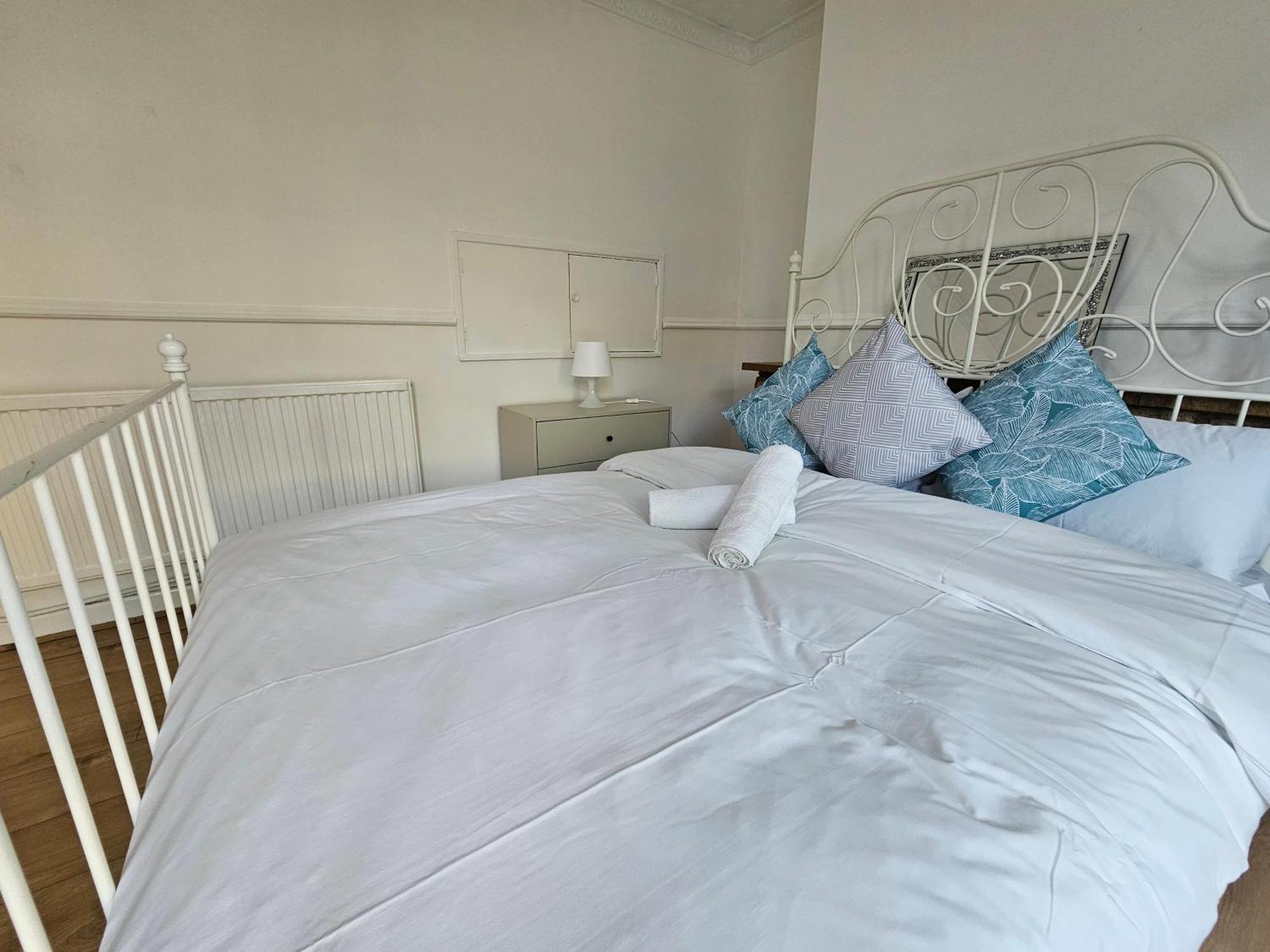 Towerhill Rooms Лондон Екстер'єр фото