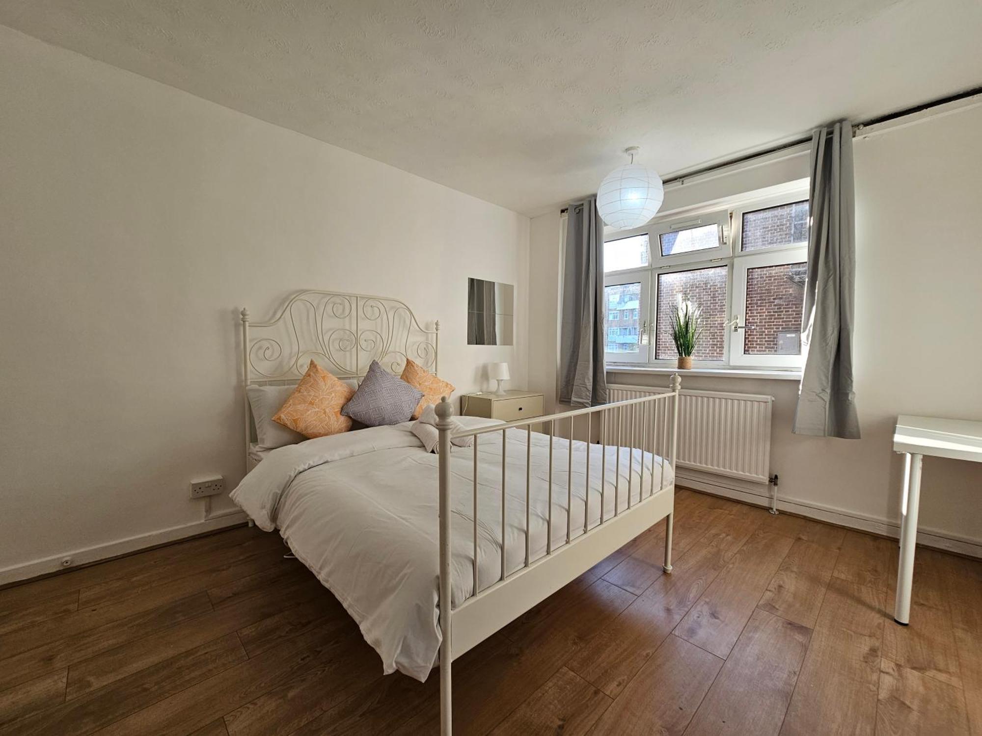Towerhill Rooms Лондон Екстер'єр фото
